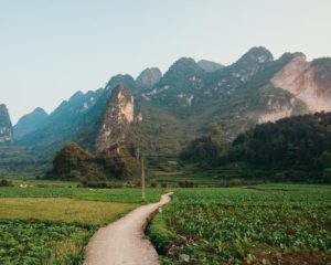 vietnam-cao-bang-mountains